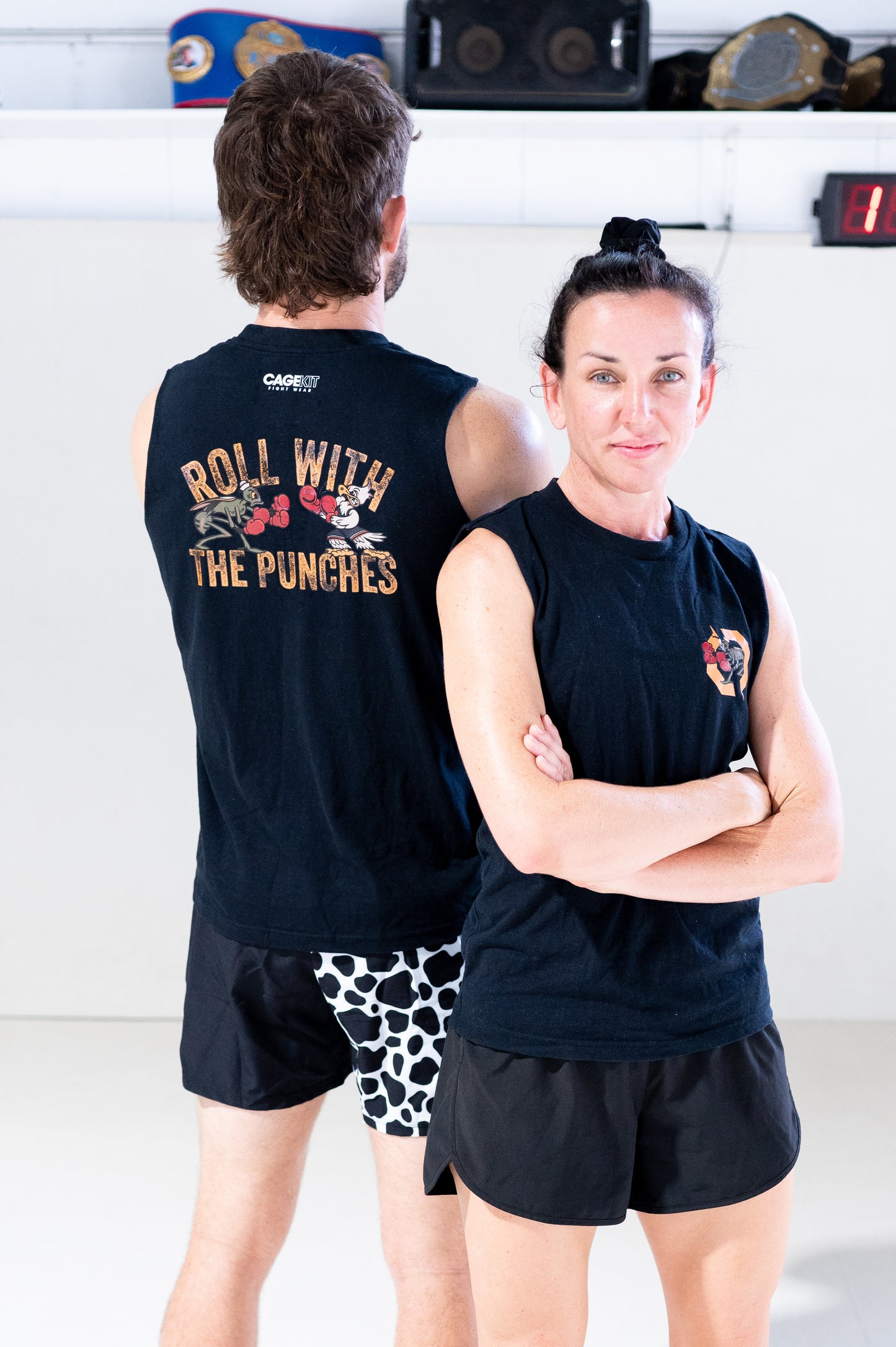 ROLLIN' SLEEVELESS TEE